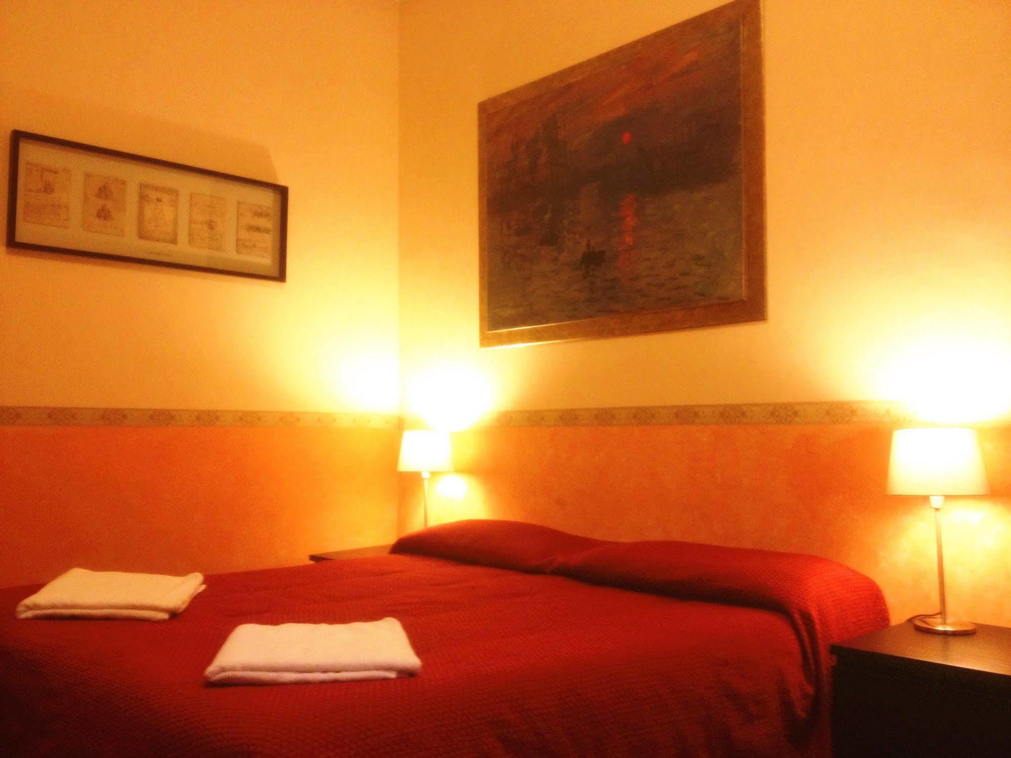 Claudia House Termini Bed and breakfast 2*